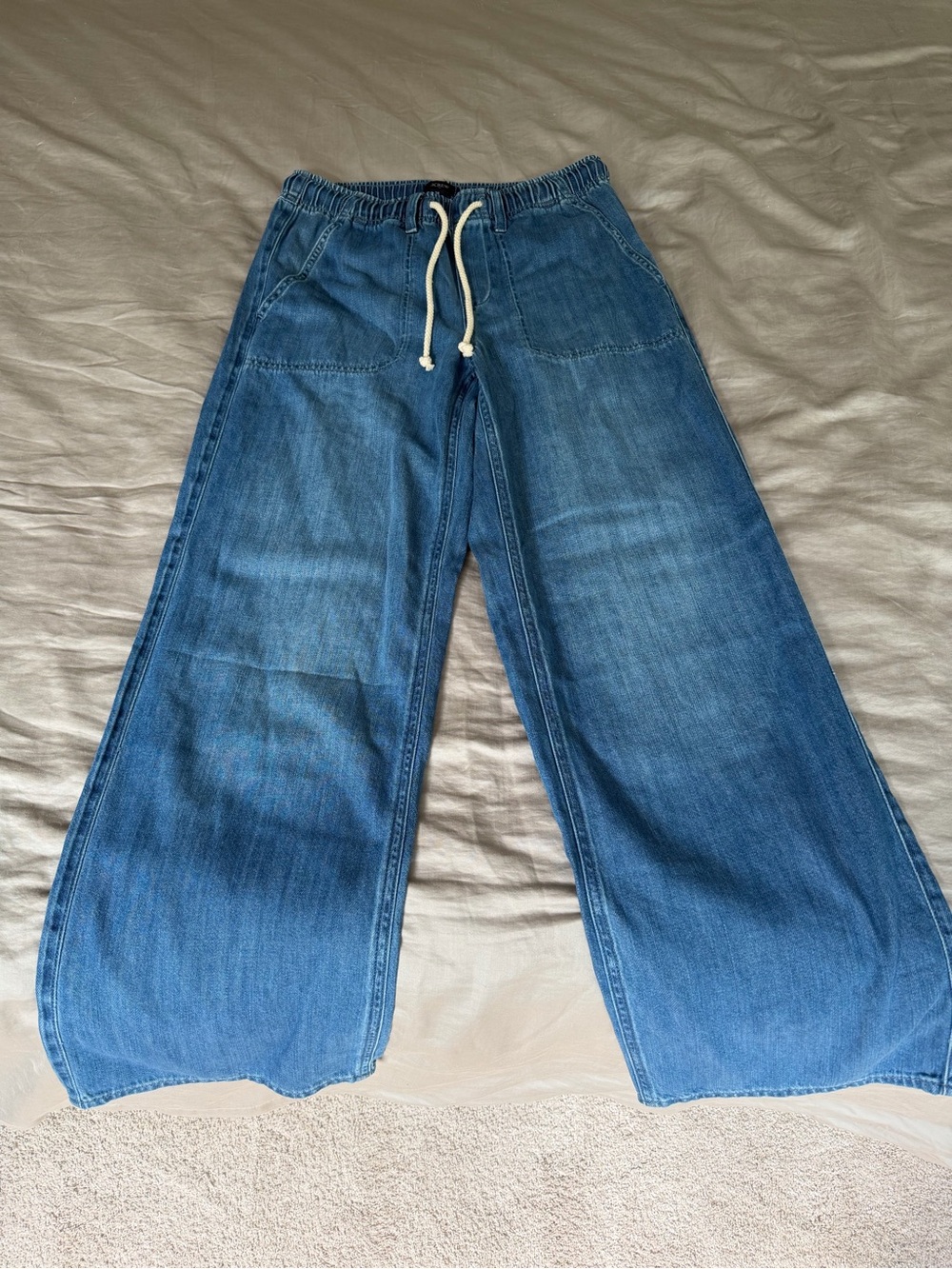 Nw/oT: J Crew Wide-Leg Womens Jeans with Drawstring Waist - size 28 - Picture 3 of 6